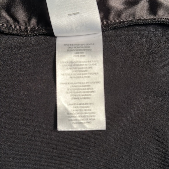 Lysse Moto Jacket Medium - Picture 9 of 10